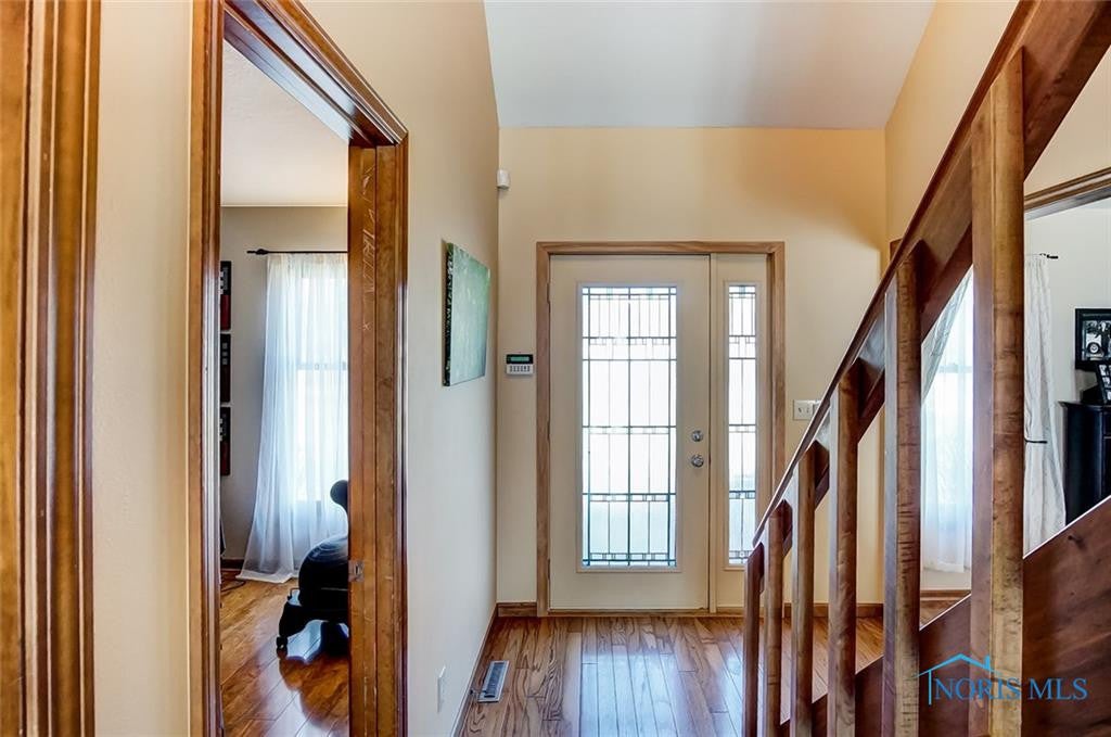 5020 Flanders Road Toledo, OH 43623 - Photo 3 of 36 Gallery Image 3