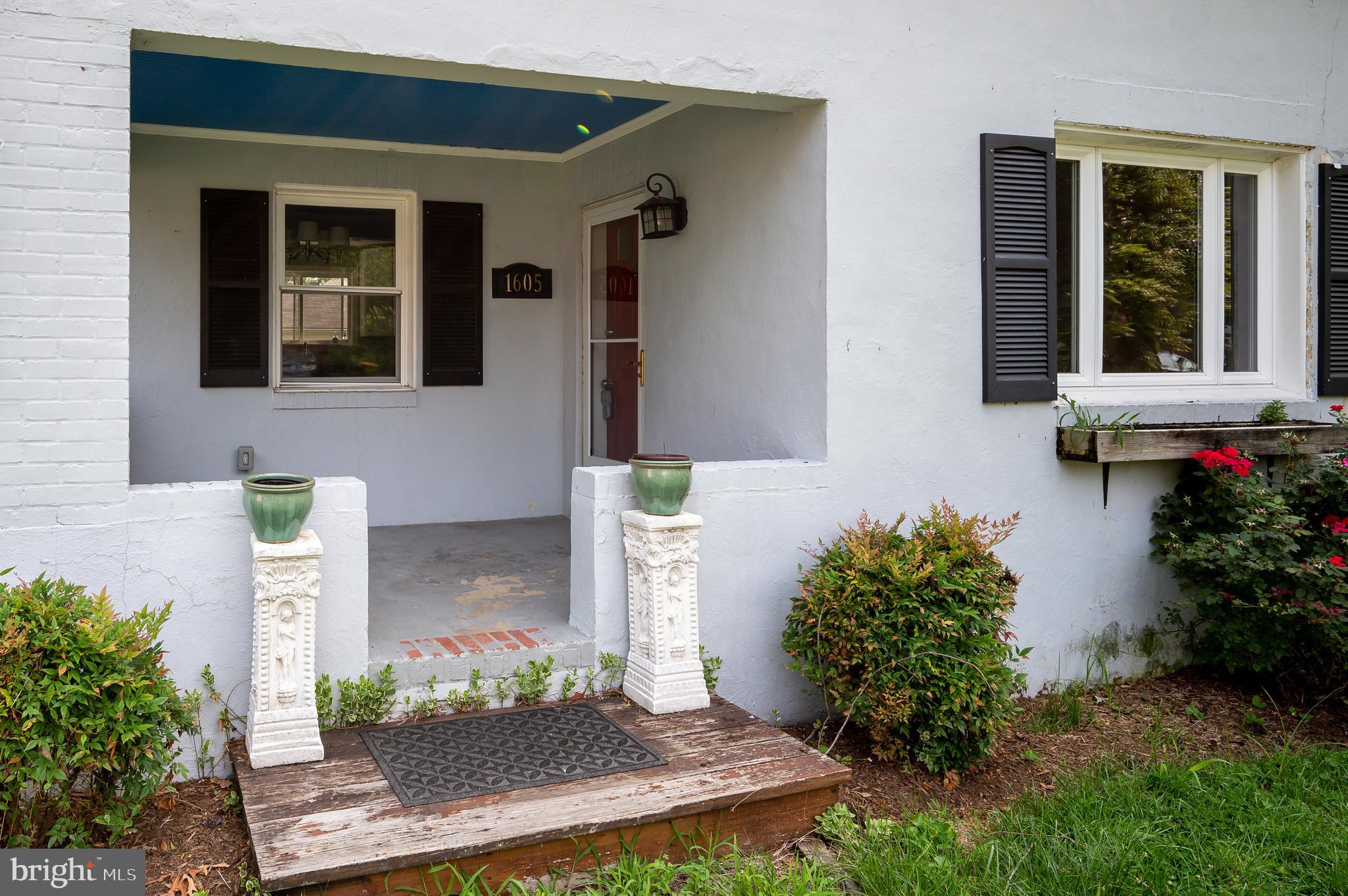 1605 Oriole Road Edgewater, MD 21037 - Photo 2 of 37