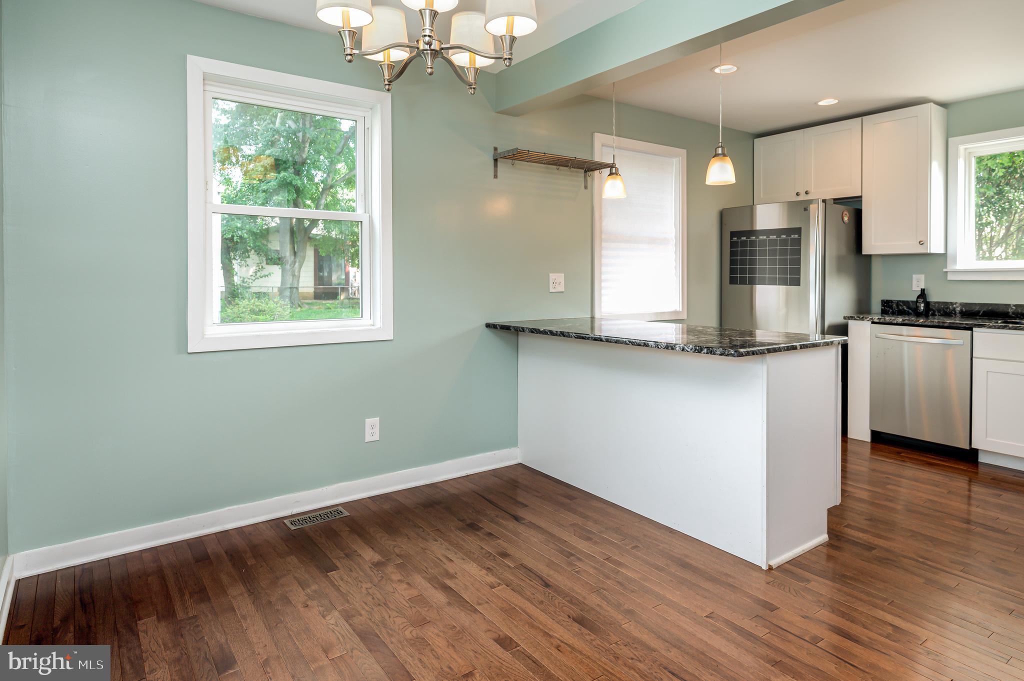 1605 Oriole Road Edgewater, MD 21037 - Photo 9 of 37