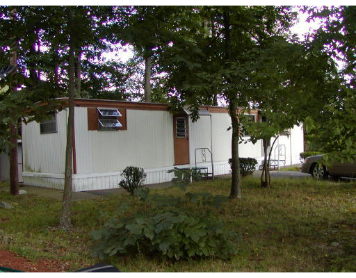 61 West Point Road Webster, MA 01570 - Photo 2 of 3 Gallery Image 2