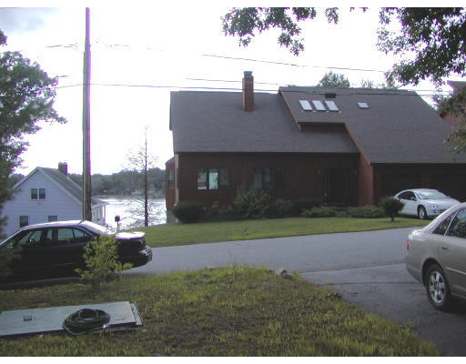 61 West Point Road Webster, MA 01570 - Photo 3 of 3 Gallery Image 3