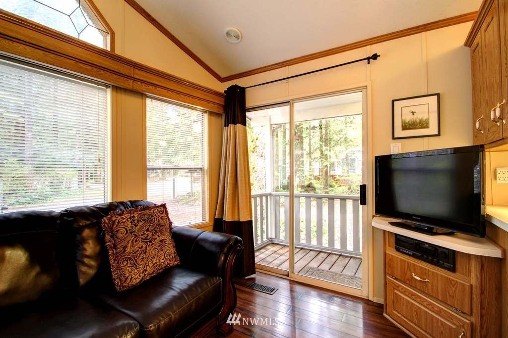 59-1 Gold Nuget Road Deming, WA 98244 - Photo 3 of 25 Gallery Image 3