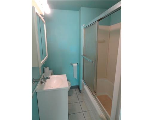 4017 Mt Troy Road Pittsburgh, PA 15214 - Photo 16 of 18 Full Bath.