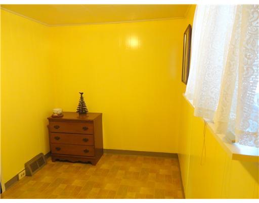 4017 Mt Troy Road Pittsburgh, PA 15214 - Photo 8 of 18 Dining Room.