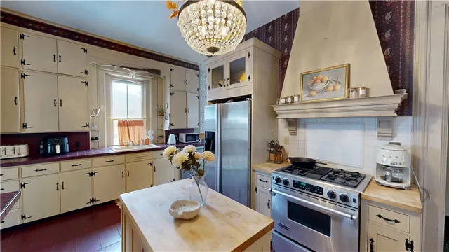 $249,900 | 15 Guernsey Street, Norwich, NY 13815