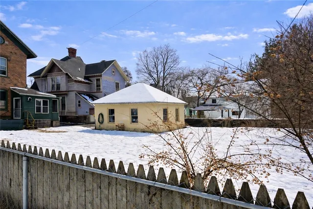 $249,900 | 15 Guernsey Street, Norwich, NY 13815