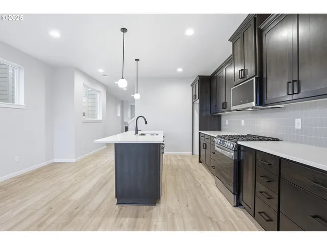 $509,960 | 4668 Southeast 2nd Street, Gresham, OR 97080