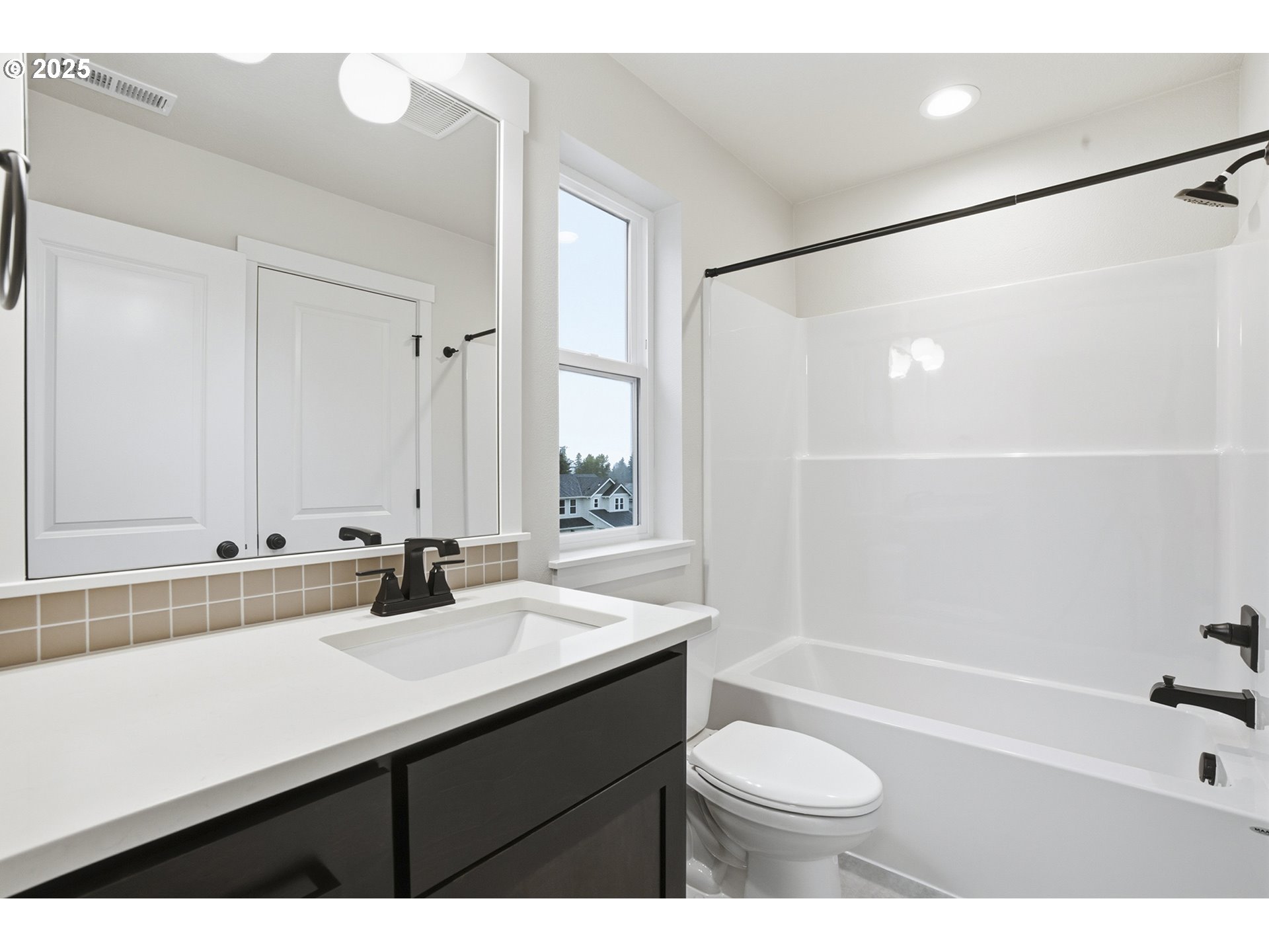 4668 Southeast 2nd Street Gresham, OR 97080 - Photo 34 of 39