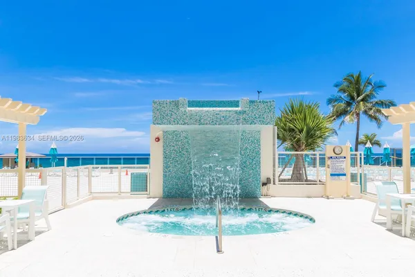 $5,800 | 2501 South Ocean Drive, Unit 411, Hollywood, FL 33019