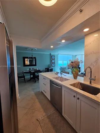 $5,800 | 2501 South Ocean Drive, Unit 411, Hollywood, FL 33019