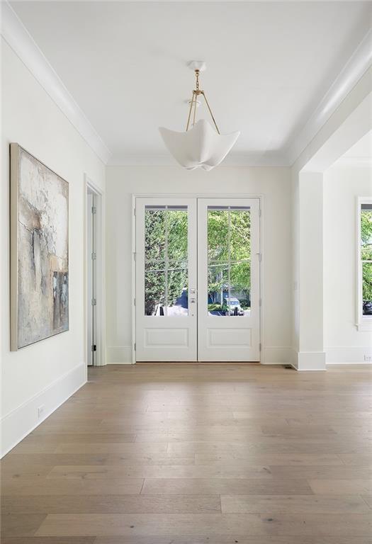 48 25th Atlanta, GA 30328 - Photo 6 of 48 a view of livingroom with furniture wooden floor and window
