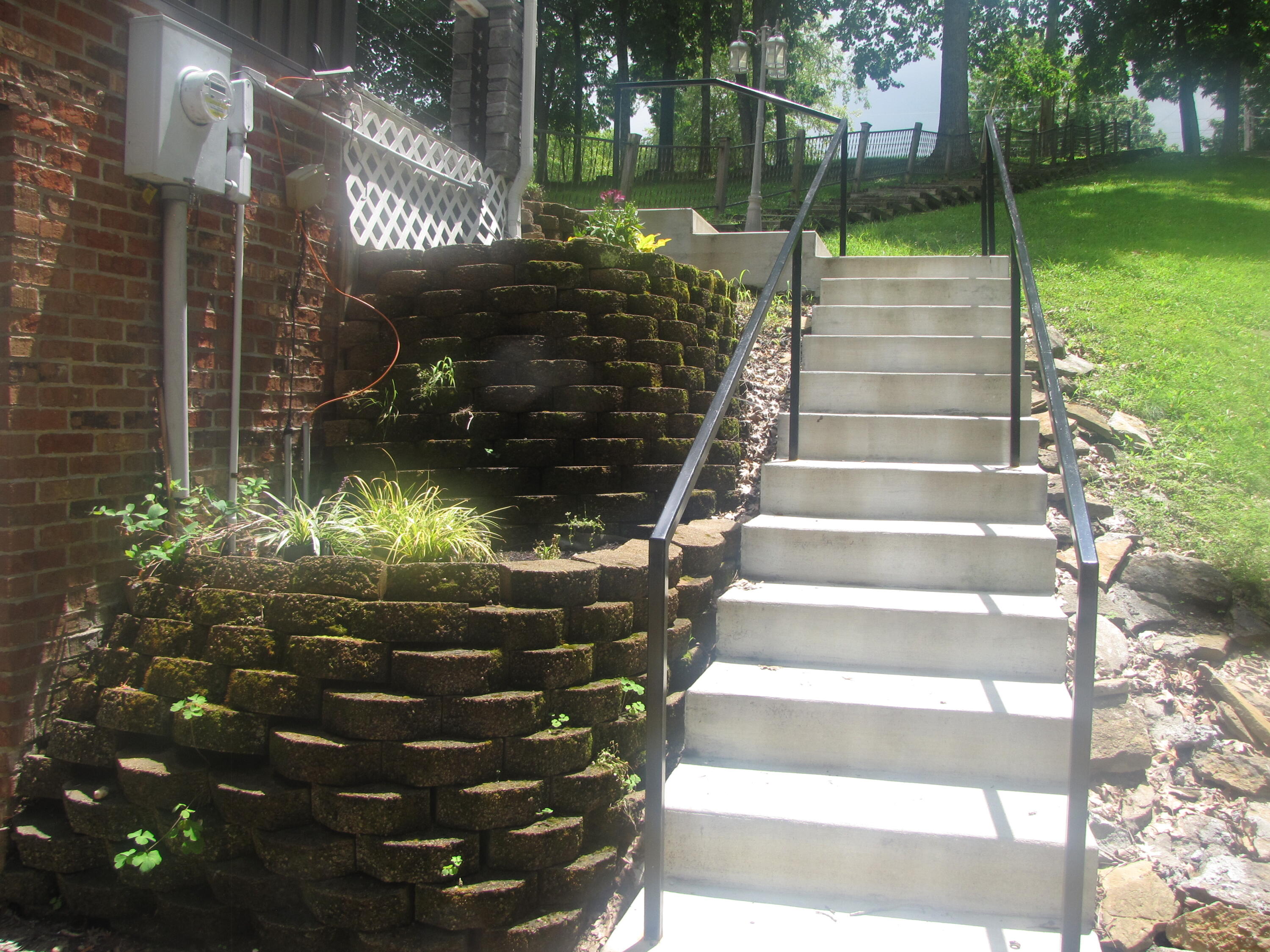 108 Sheldrake Court Georgetown, KY 40324 - Photo 5 of 87 Outside steps