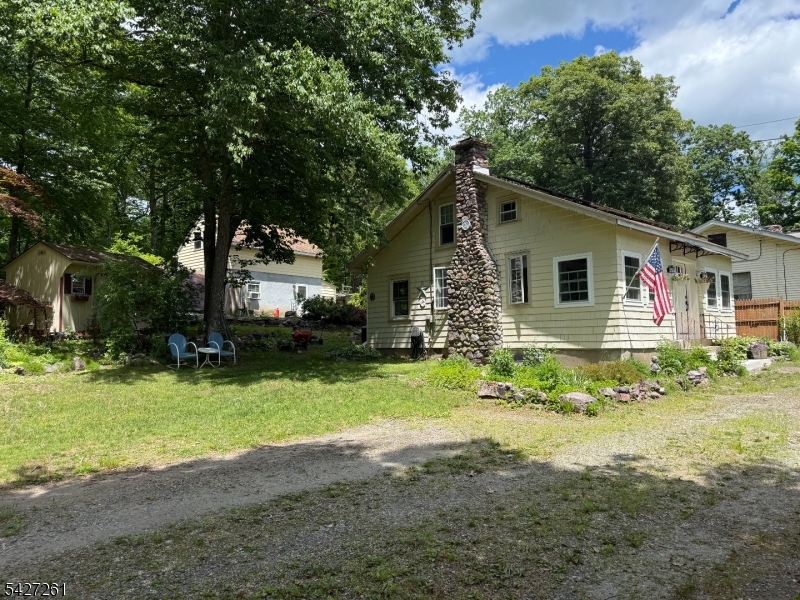 29 Lakeside Road West Milford, NJ 07421 - Photo 41 of 46