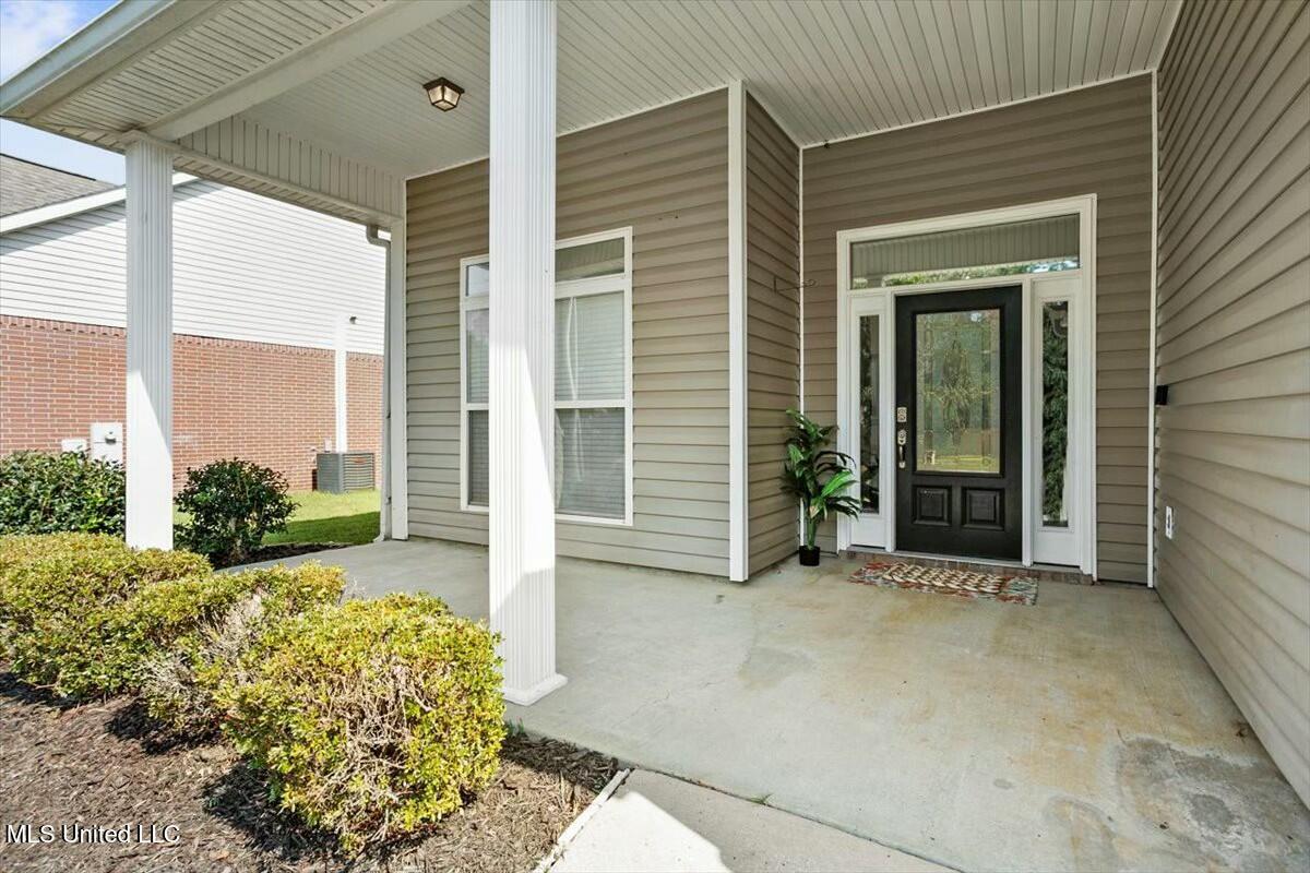 2405 Rue Beaux Chenes Central Ocean Springs, MS 39564 - Photo 3 of 36 tempImagebLZSPq