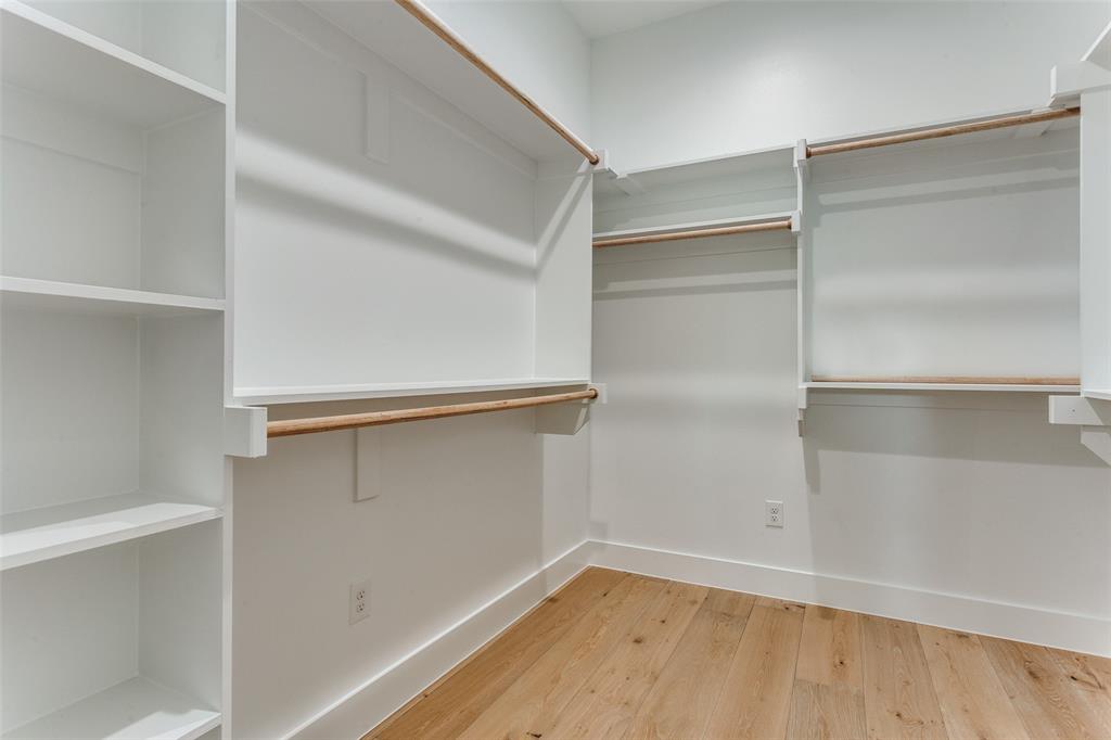 250 East Dallas Road, Unit 112 Grapevine, TX 76051 - Photo 17 of 33 Primary closet