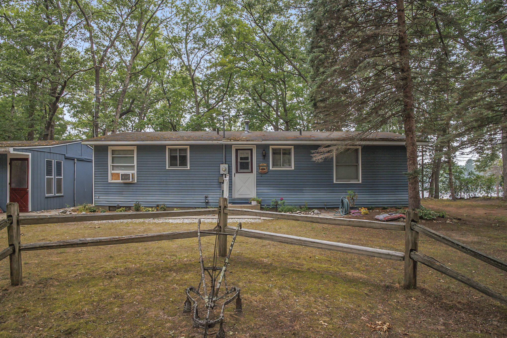 73 South Maple Road Branch, MI 49402 - Photo 2 of 28 Roadside View