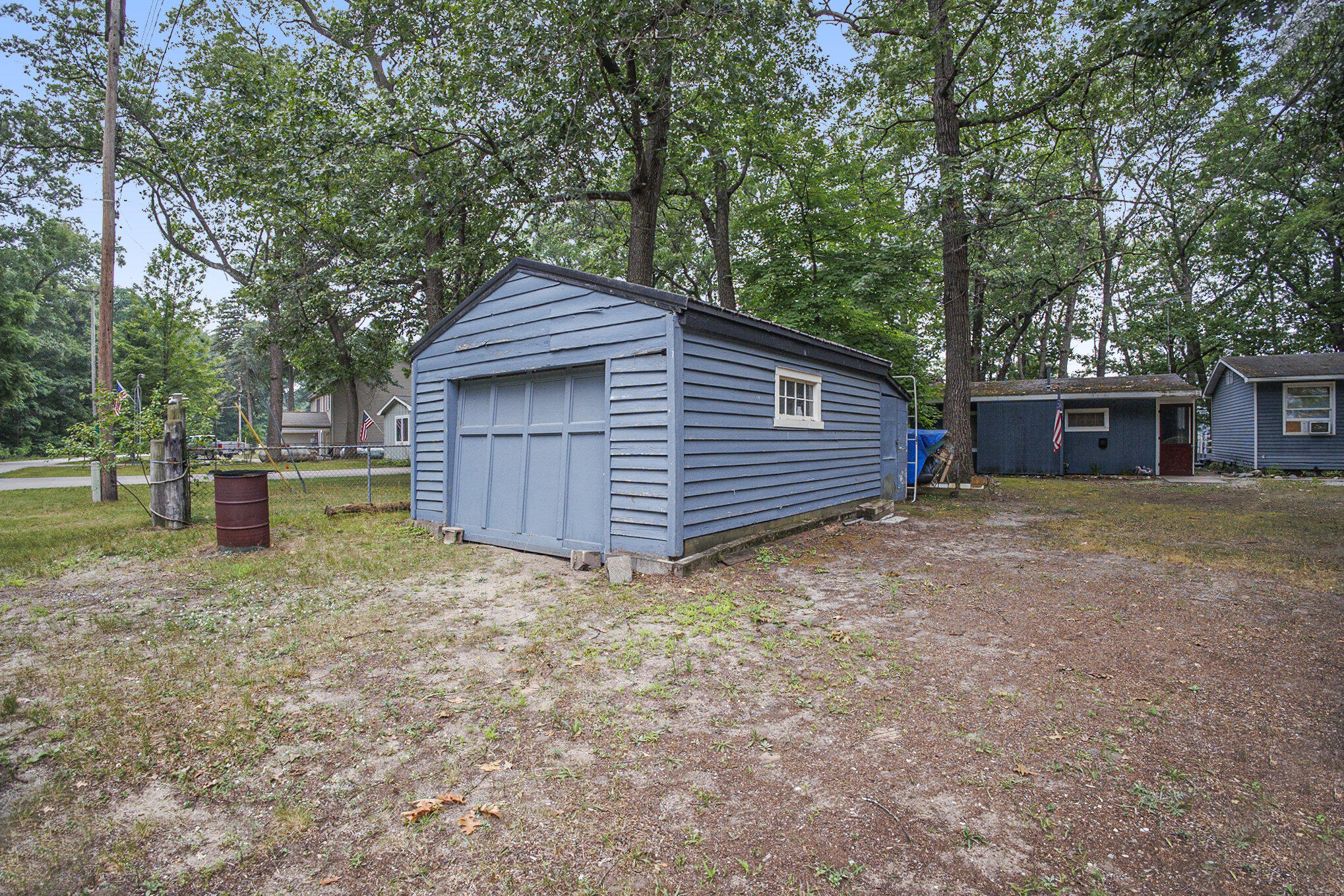 73 South Maple Road Branch, MI 49402 - Photo 24 of 28 Garage
