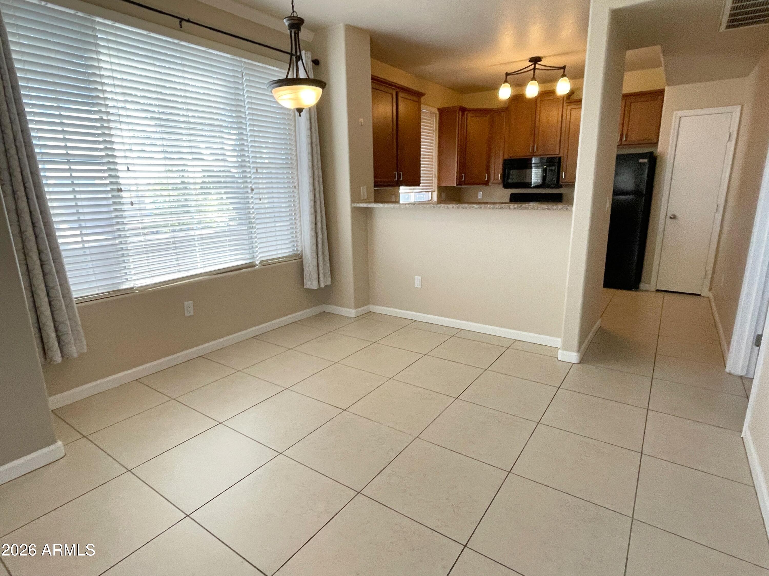 1720 East Thunderbird Road, Unit 1129 Phoenix, AZ 85022 - Photo 7 of 18 1720 (6)