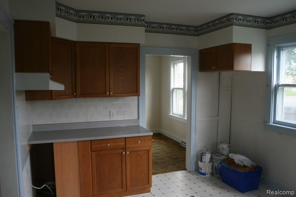 14120 East 14 Mile Road Warren, MI 48088 - Photo 18 of 34