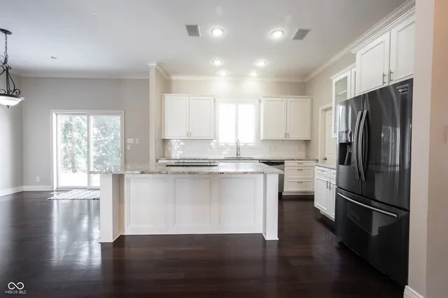 $725,000 | 10461 Tavarez Court, Fortville, IN 46040