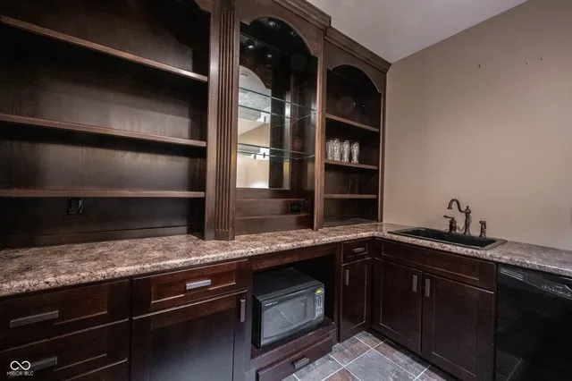 $725,000 | 10461 Tavarez Court, Fortville, IN 46040