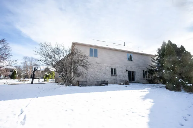 $725,000 | 10461 Tavarez Court, Fortville, IN 46040