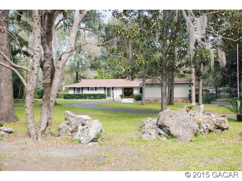 7900 Southwest 8th Avenue Gainesville, FL 32607 - Photo 4 of 24 Heavily Wooded Setting