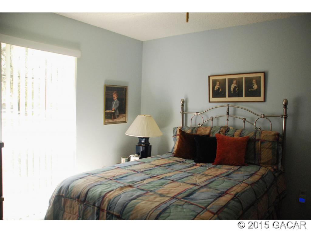 7900 Southwest 8th Avenue Gainesville, FL 32607 - Photo 10 of 24 Guest Bedroom