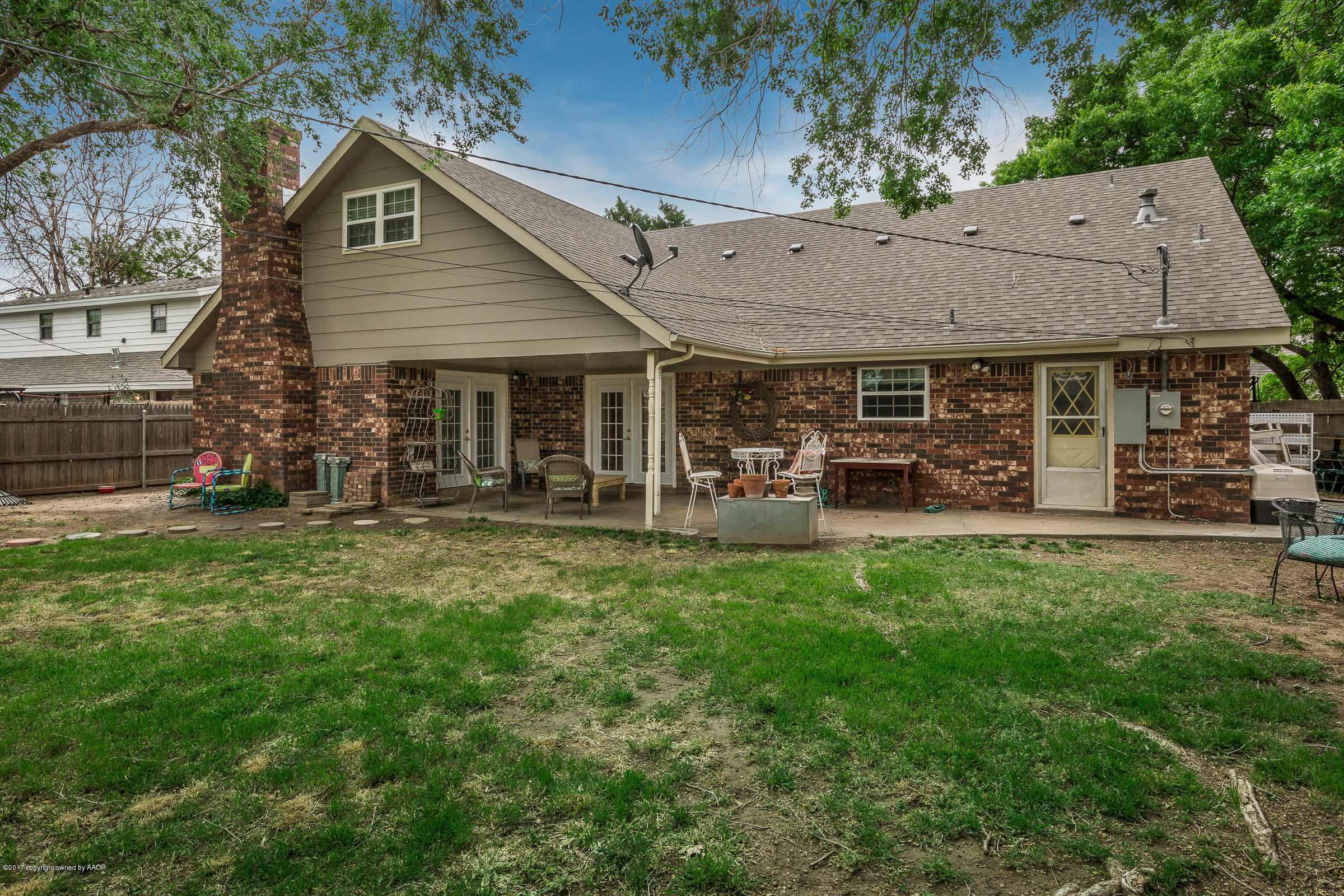 6218 Hanson Road Amarillo, TX 79106 - Photo 22 of 23 Back Yard_-2