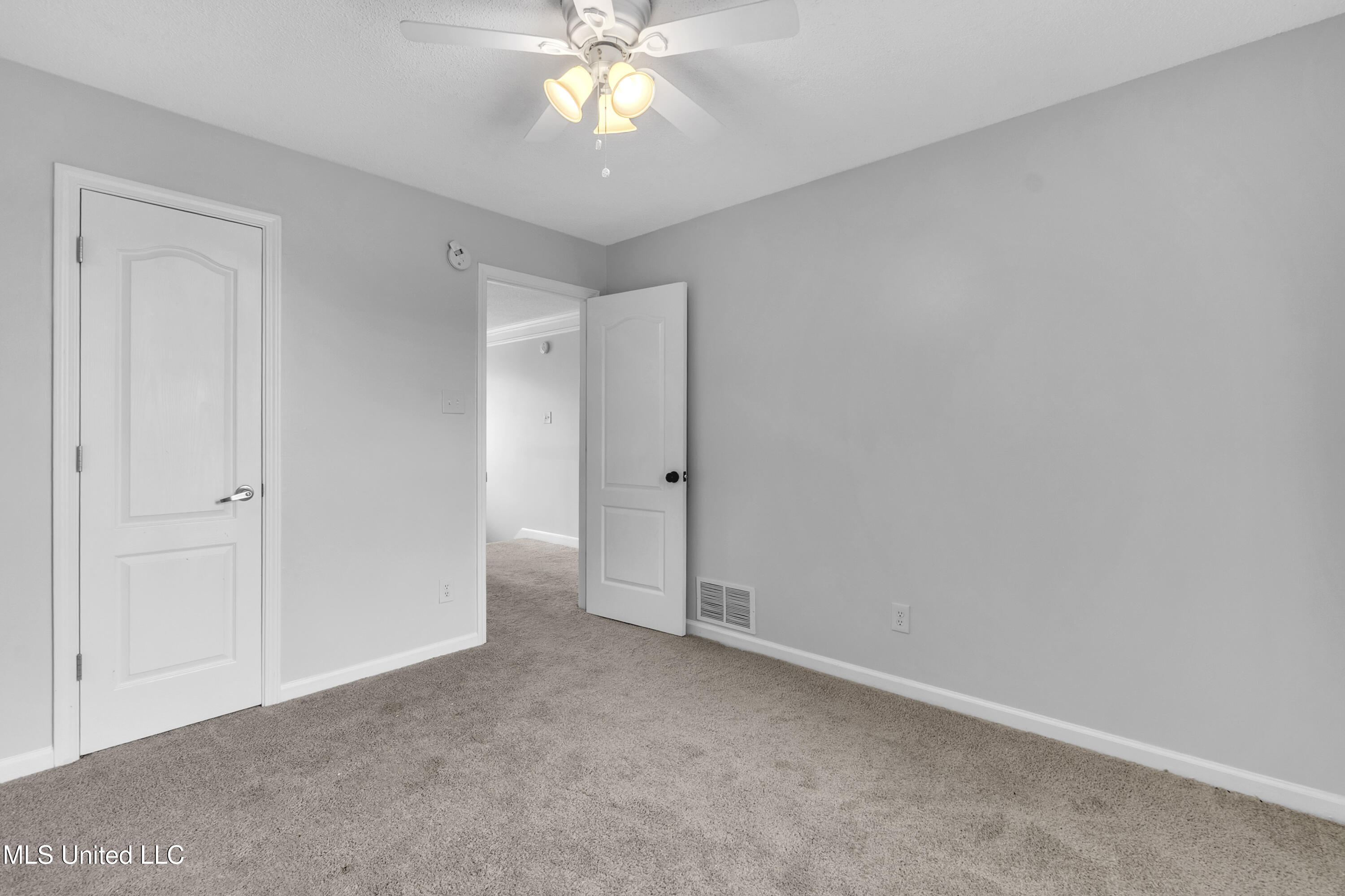 9897 Alexanders Ridge Drive Olive Branch, MS 38654 - Photo 31 of 34 Alexander 31