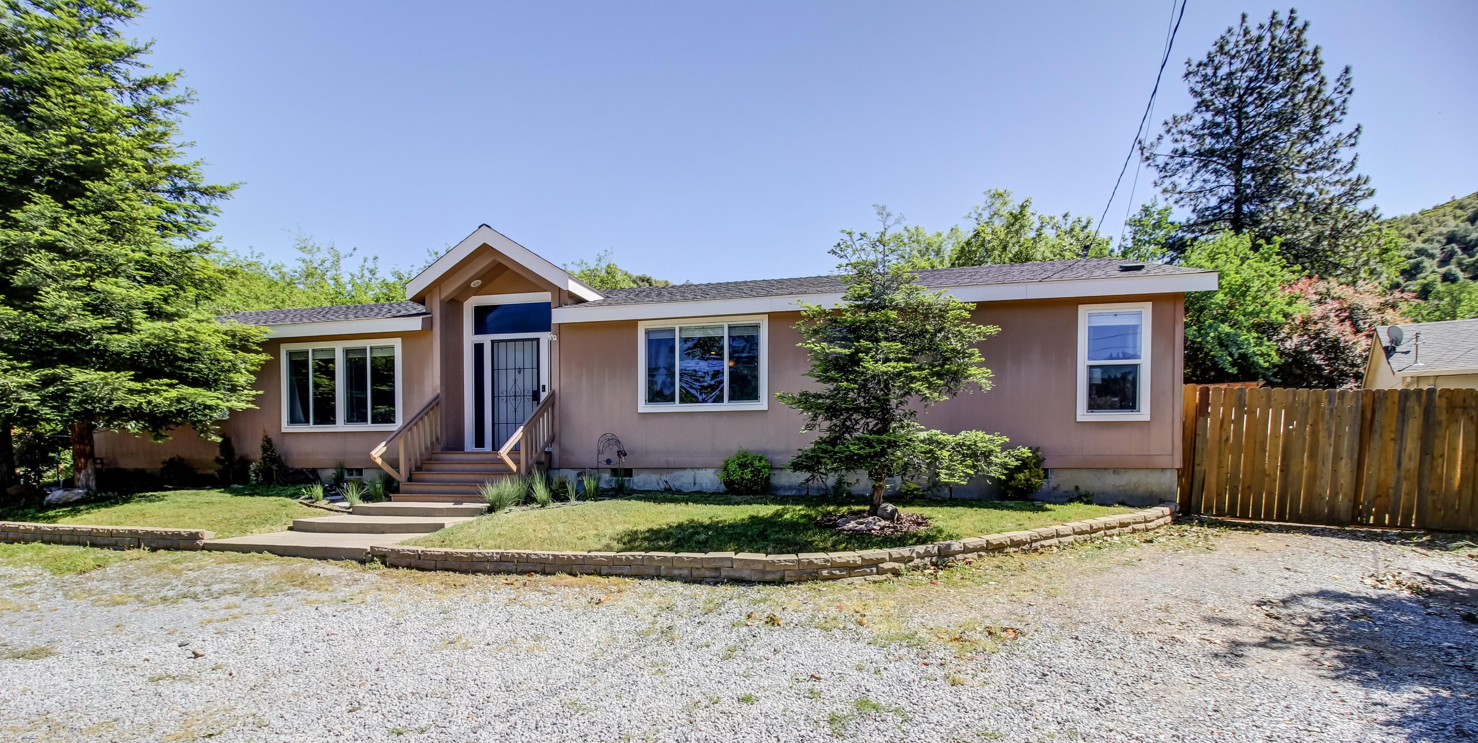 14867 Ravine Road Redding, CA 96003 - Photo 1 of 35 2-IMG_8793_4_5