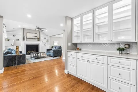 $2,099,000 | 16 Glenwood Avenue, Winchester, MA 01890