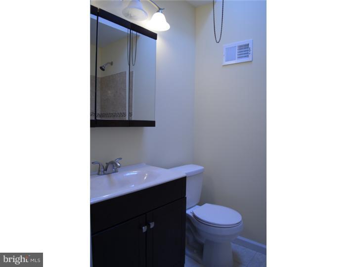 1988 Ashley Road Philadelphia, PA 19138 - Photo 17 of 21 Gallery Image 17