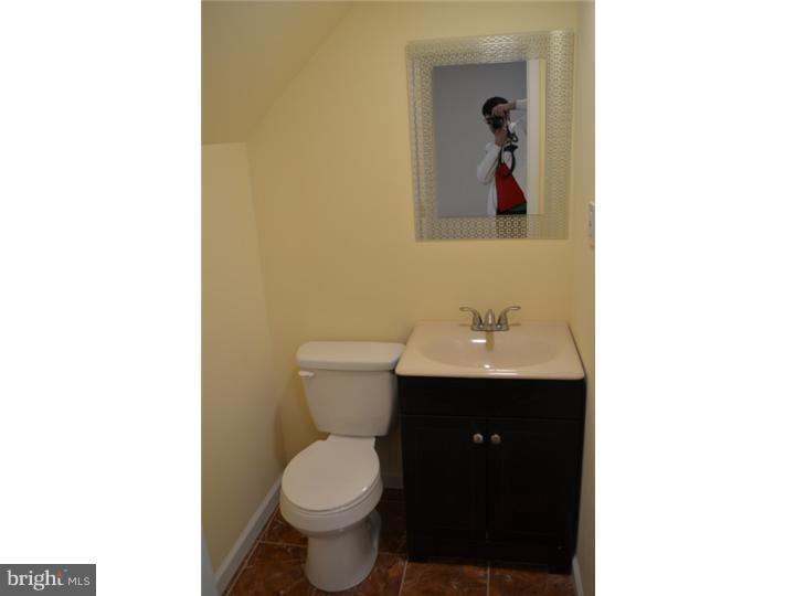 1988 Ashley Road Philadelphia, PA 19138 - Photo 10 of 21 Gallery Image 10