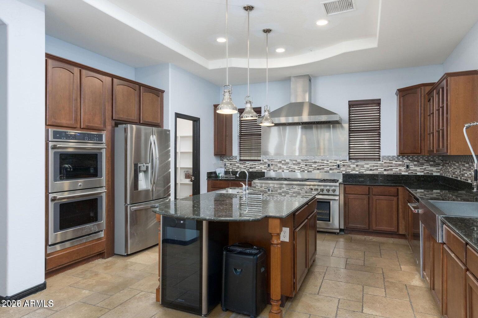 4610 West Coplen Farms Road Laveen, AZ 85339 - Photo 14 of 37 Kitchen2