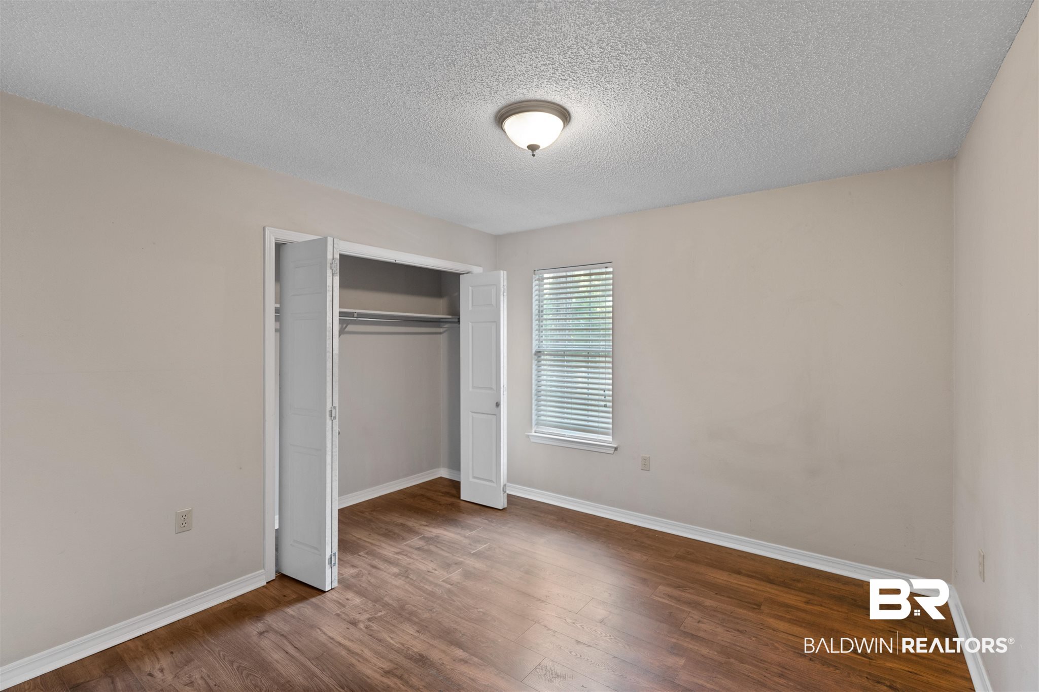 260 Montclair Loop Daphne, AL 36526 - Photo 12 of 26