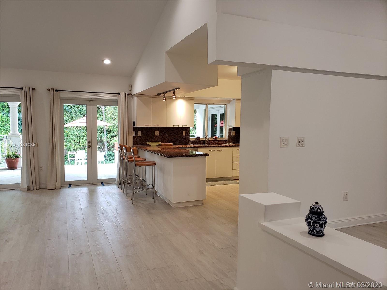 340 Woodcrest Road Key Biscayne, FL 33149 - Photo 7 of 35