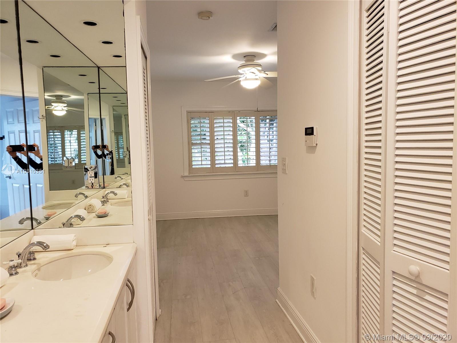 340 Woodcrest Road Key Biscayne, FL 33149 - Photo 9 of 35