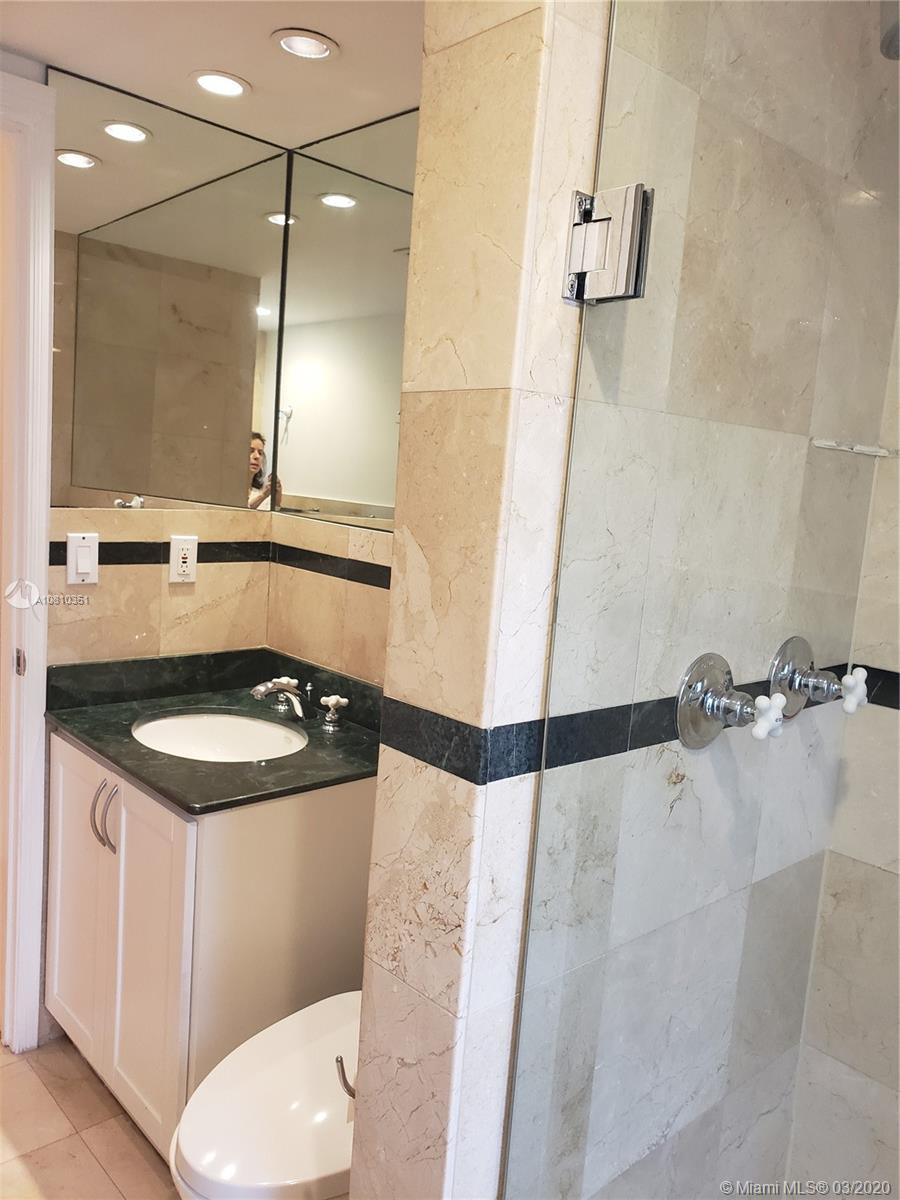 340 Woodcrest Road Key Biscayne, FL 33149 - Photo 10 of 35