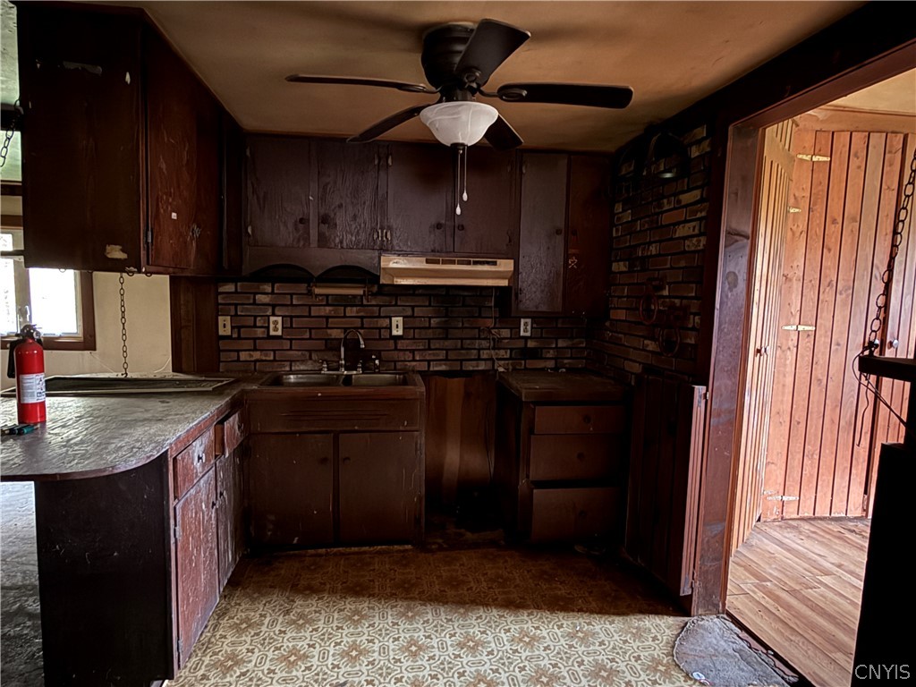 11033 Francis Road Remsen, NY 13438 - Photo 13 of 32