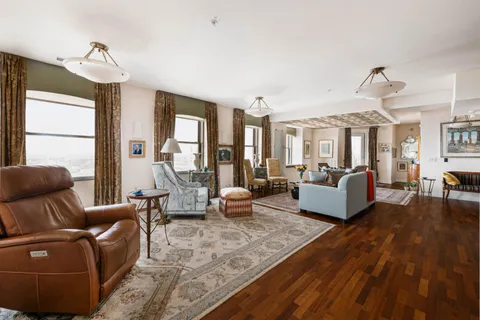 $625,000 | 606 West Wisconsin Avenue, Unit 1801, Milwaukee, WI 53203