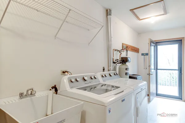 $214,900 | 1115 Kane Street, Unit 1115, South Elgin, IL 60177