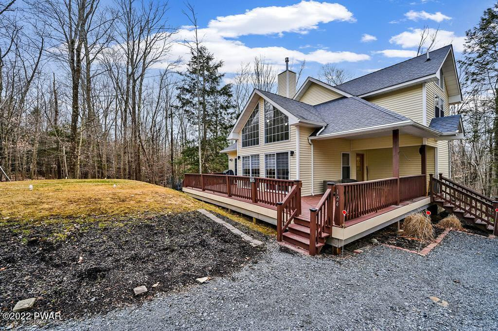 124-23 Ridge Circle Greentown, PA 18426 - Photo 5 of 84