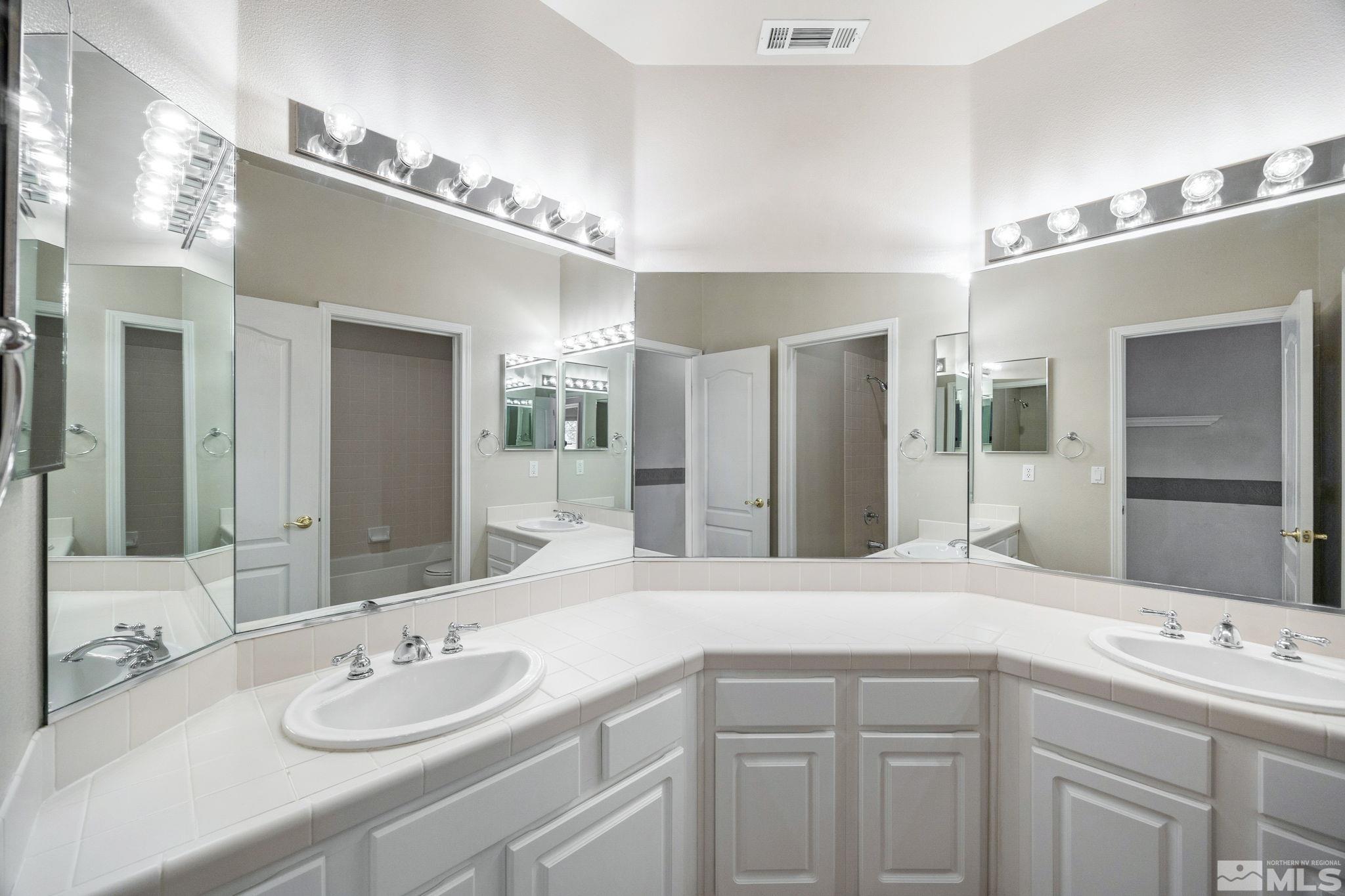 4810 West Creek Ridge Trail Reno, NV 89519 - Photo 32 of 37 Photo 32