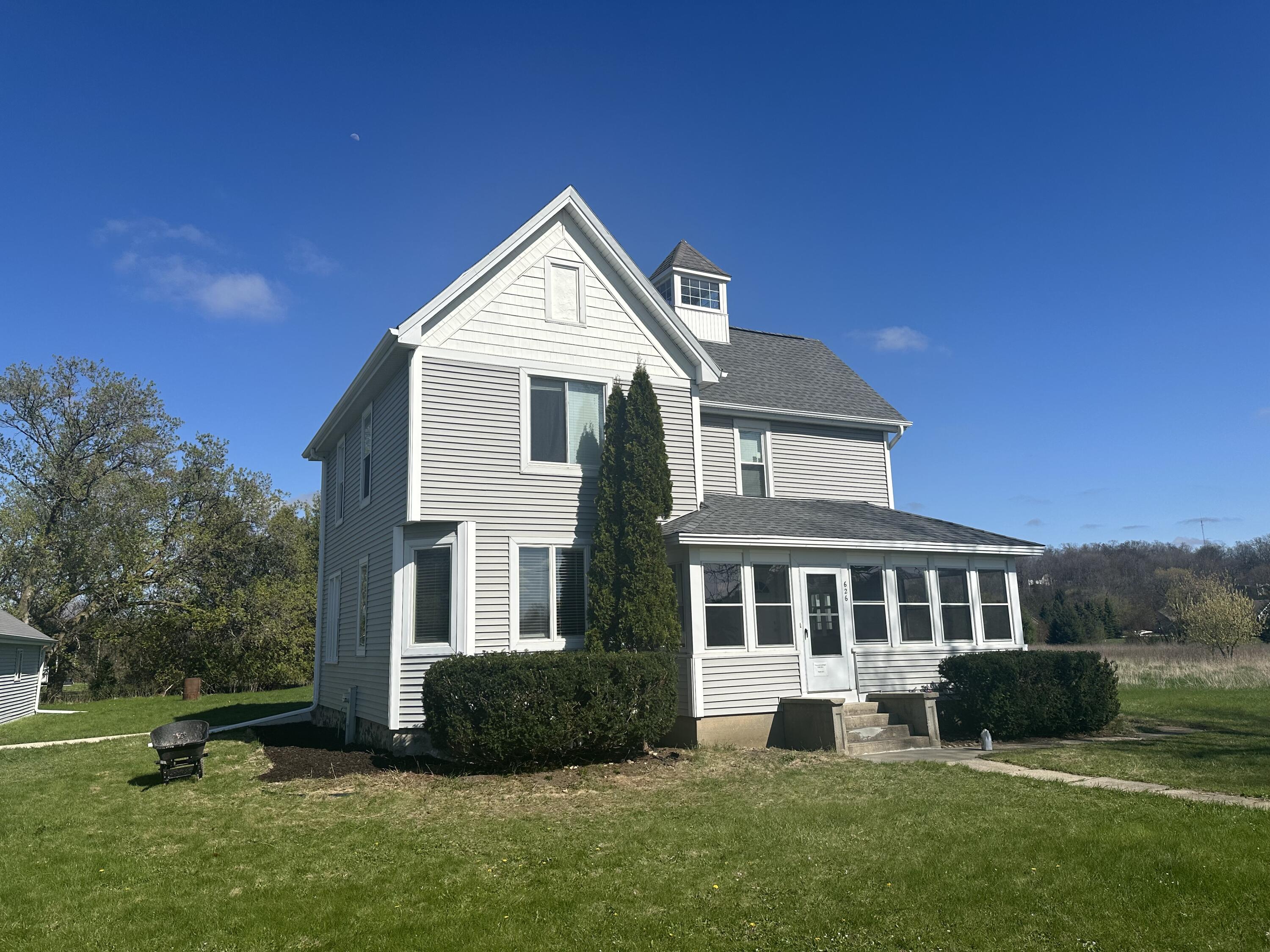 626 Hillside Road Richfield, WI 53017 - Photo 2 of 28 IMG_1778