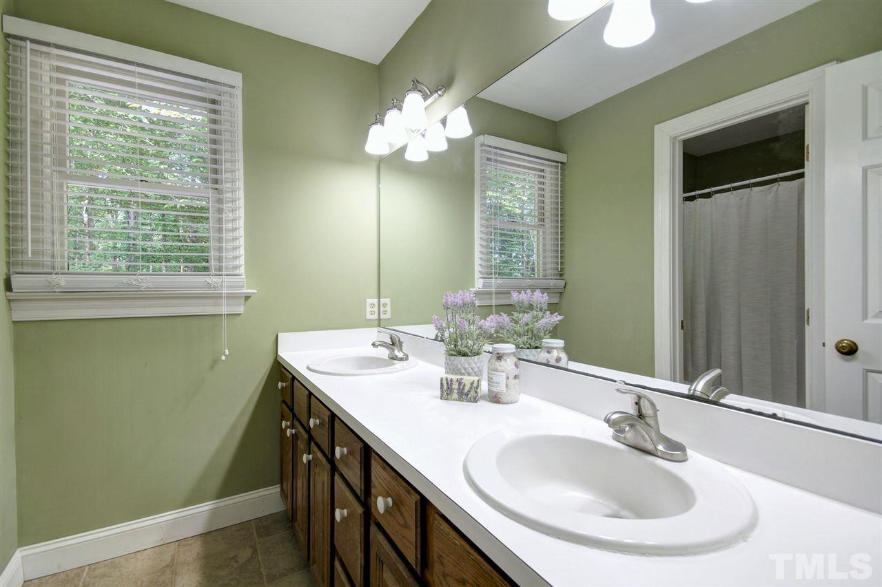 7228 Rabbit Run Wake Forest, NC 27587 - Photo 16 of 25 Gallery Image 16