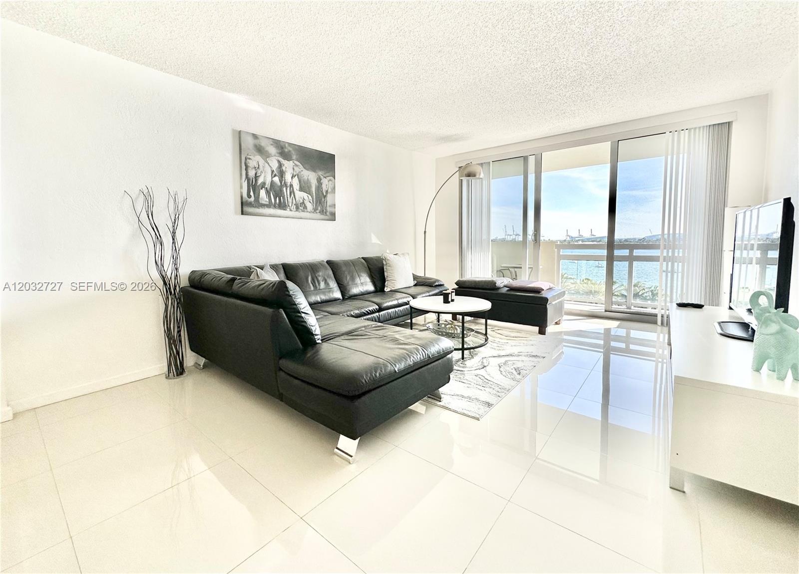 1500 Bay Road, Unit 820S Miami Beach, FL 33139 - Photo 2 of 15