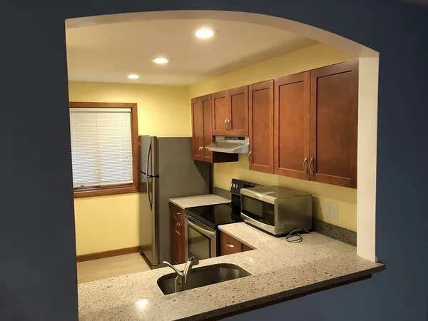 $2,500 | 156 Highwood Drive, Unit 156, Franklin, MA 02038
