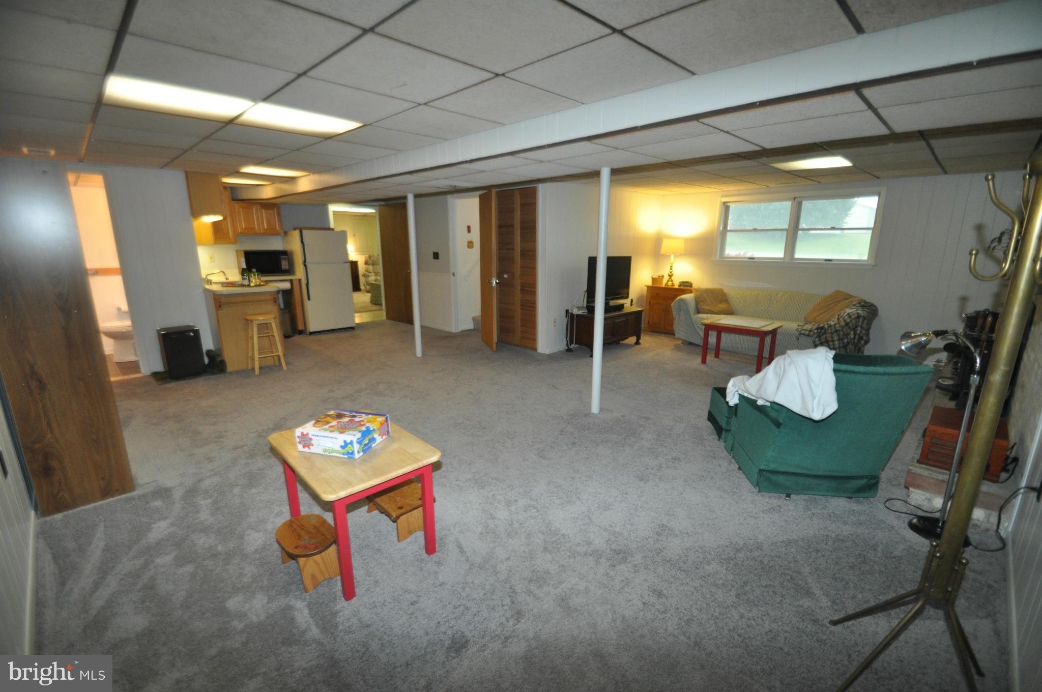 5168 Perry Road Mount Airy, MD 21771 - Photo 17 of 30 Family Room