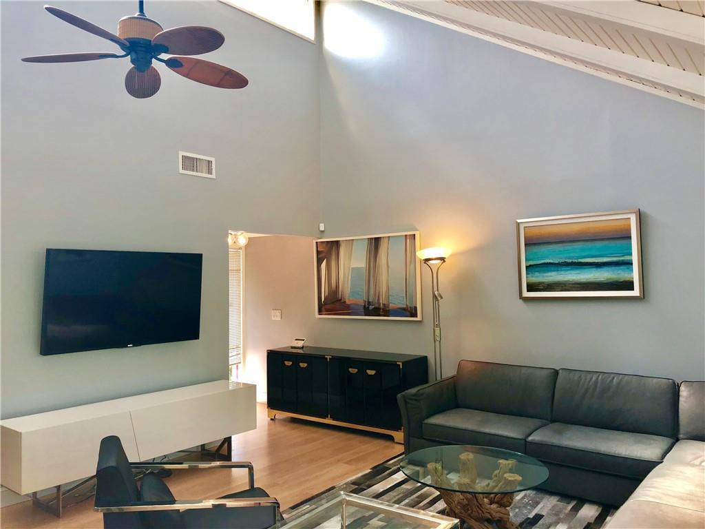 239 Northwest 15th Street, Unit 239 Boca Raton, FL 33432 - Photo 4 of 28 Livingroom